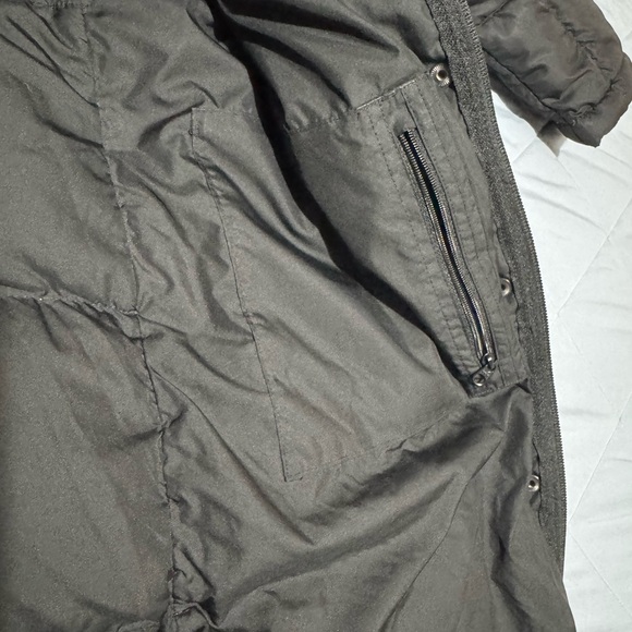 The North Face Black Puffer Coat - Picture 6 of 16